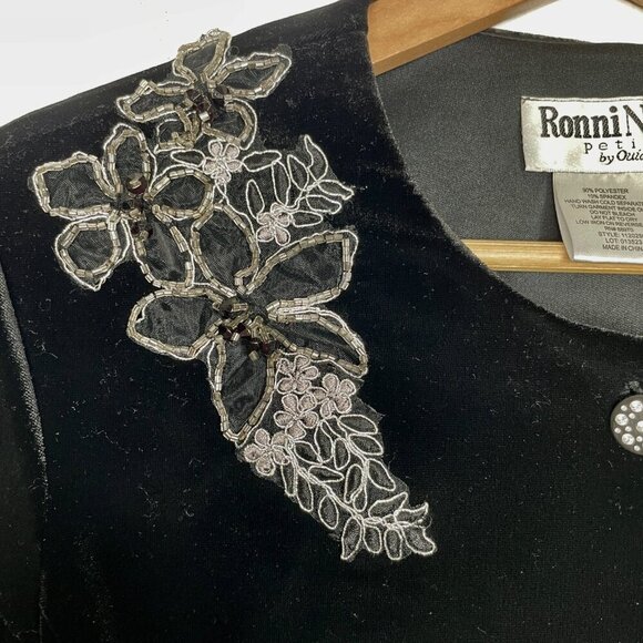 VTG  Ronni Nicole Petite Medium Black Velvet Holiday Cardigan w/ Lace & Beading - Picture 4 of 8